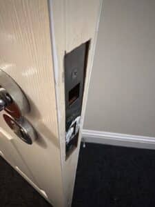 Fire Door Inspection - Faulty hardware